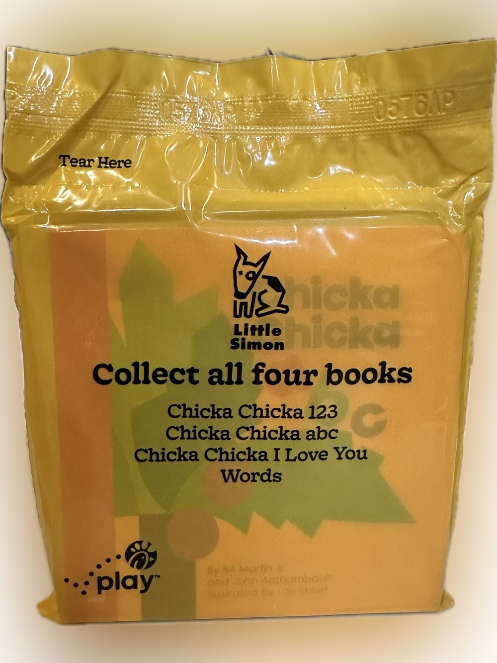 2026 LITTLE SIMON CHICKA CHICKA ABC MICRO BOARD BOOK COLLECTIBLE CHICK FIL A TOY